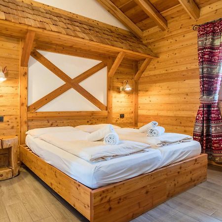 Chalet Camping Fae 1 Madonna di Campiglio Ngoại thất bức ảnh