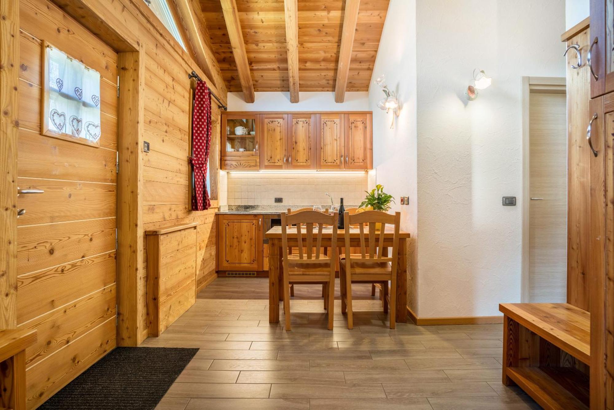 Chalet Camping Fae 1 Madonna di Campiglio Ngoại thất bức ảnh