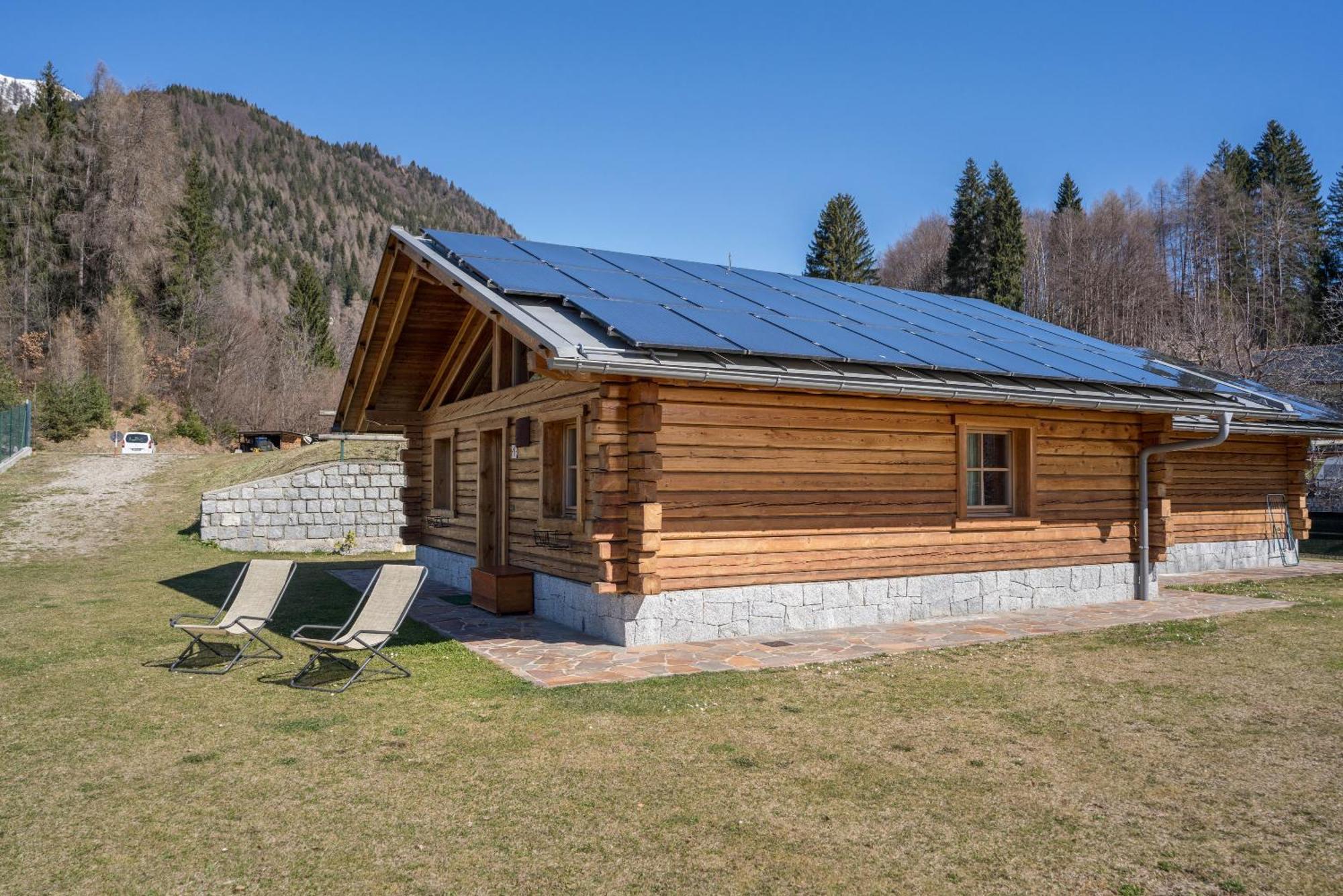 Chalet Camping Fae 1 Madonna di Campiglio Ngoại thất bức ảnh