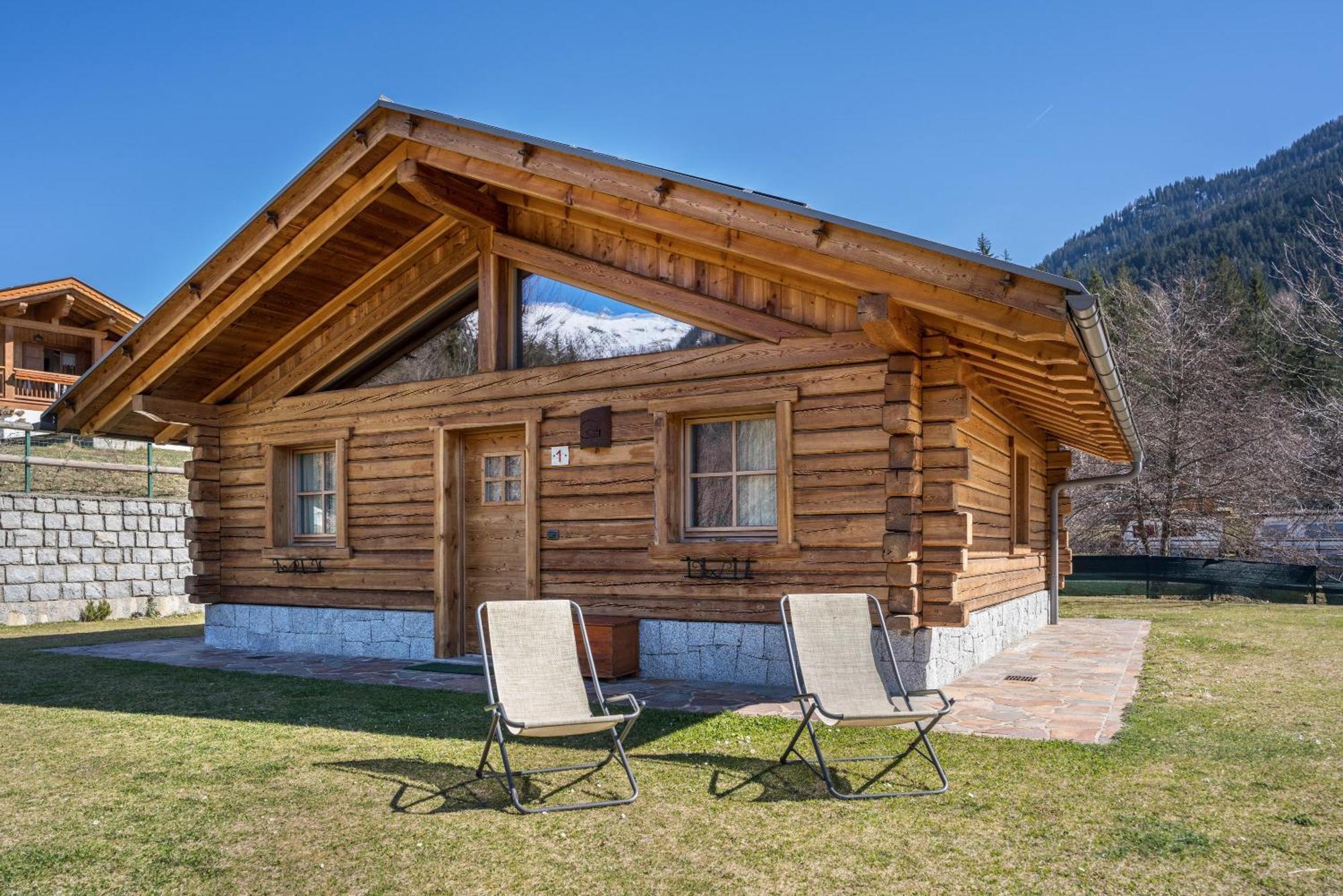 Chalet Camping Fae 1 Madonna di Campiglio Ngoại thất bức ảnh